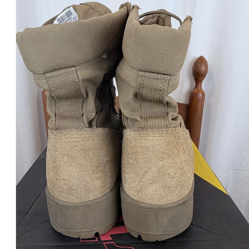 Belleville Tactical Research TR106 Coyote Combat Boots Men's 10.5R Vibram USA